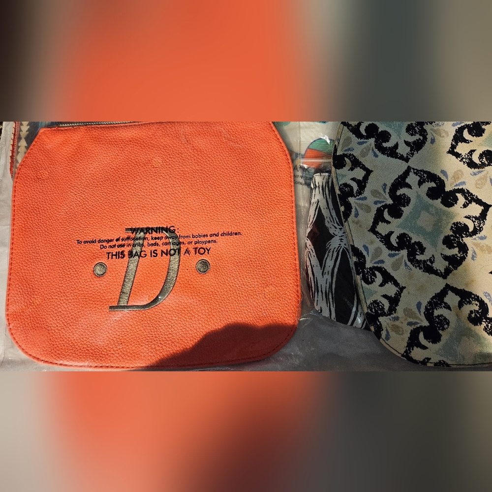 Thirty-One Assorted Patterned Bags - image 8